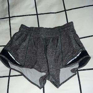 lululemon hotty hot shorts